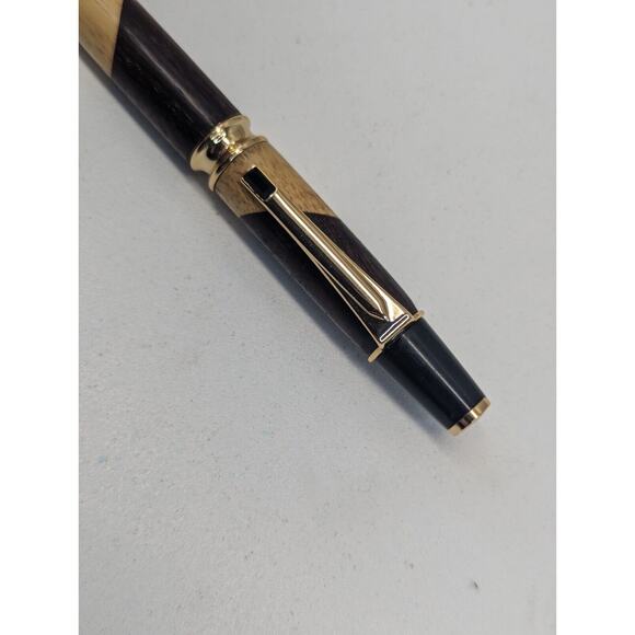 Hand Turned Twist Pen Black And Gold Walnut Maple Blend - Picture 6 of 7